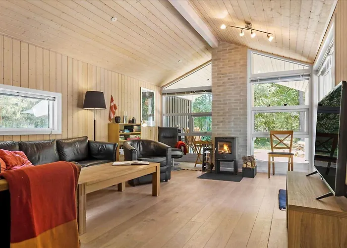 1465 Aakirkeby - Poseregårdsvejen 5 Feriehus *